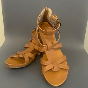 NWOB Mikki gladiator sandals size 9